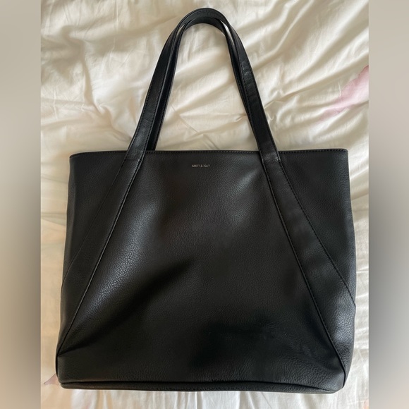 Matt & Nat Handbags - Matt & Nat Laptop Tote Bag NWOT